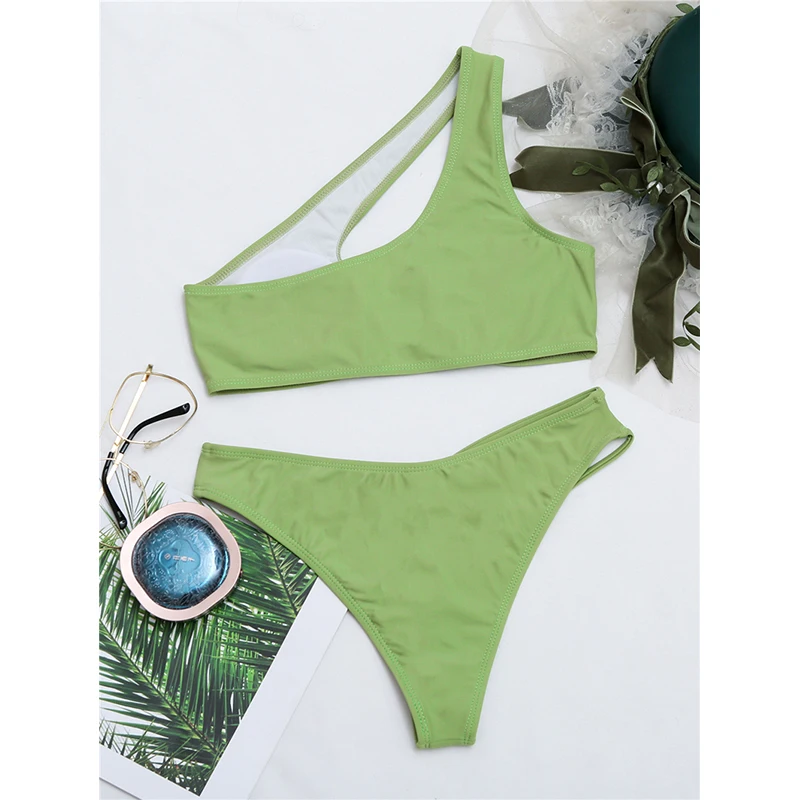 Купальник женский с чашками пуш-ап, комплект бикини из двух предметов, треугольный купальник на одно плечо с низкой талией, однотонные пляжн... 
Купальник женский с чашками пуш-ап, комплект бикини из двух предметов, треугольный купальник на одно плечо с низкой талией, однотонные пляжн...