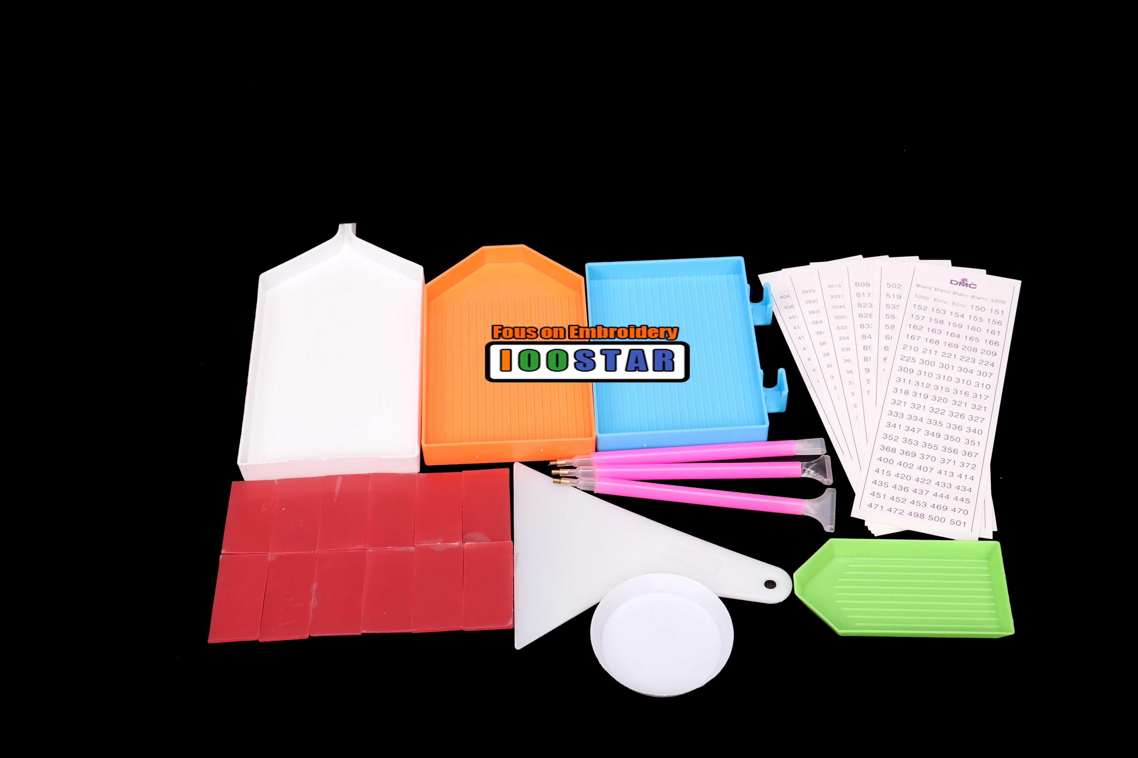 New style 5D diamond painting box accessories tools kit for diamond embroidery accessories art supplies storage box
New style 5D diamond painting box accessories tools kit for diamond embroidery accessories art supplies storage box