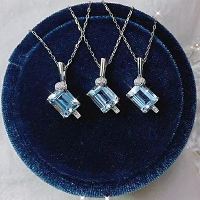 Blue Ice Cream Necklace Women's Summer Popsicle Ice Cream Clavicle Chain Aquamarine Crystal Sugar Pendant 2021 New Holiday Gift
Blue Ice Cream Necklace Women's Summer Popsicle Ice Cream Clavicle Chain Aquamarine Crystal Sugar Pendant 2021 New Holiday Gift