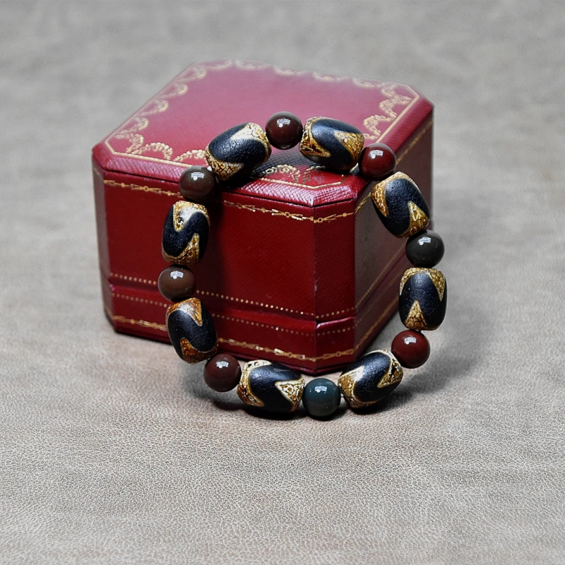 

New Men's 12mm Agate Bead Bracelet, Tibetan Old Agate DZI,Tiger Tooth Amulet Bracelet,Desert jade agate bracelet,Free Shipping