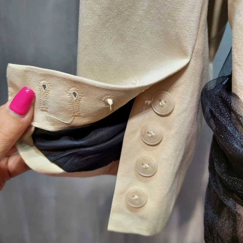 SeeBeautiful Mesh Stitching Loose Blazer Coat Notched Long Sleeve Button Pockets New Fashion 2021 Summer Autumn Women E884
SeeBeautiful Mesh Stitching Loose Blazer Coat Notched Long Sleeve Button Pockets New Fashion 2021 Summer Autumn Women E884