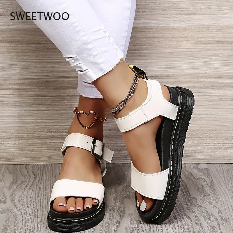 2021 New Women Real Leather Shoes Summer Sandals Buckle Strap Hollow Out Beach Sandals Cool Ladies Footwear Size 35-43
2021 New Women Real Leather Shoes Summer Sandals Buckle Strap Hollow Out Beach Sandals Cool Ladies Footwear Size 35-43