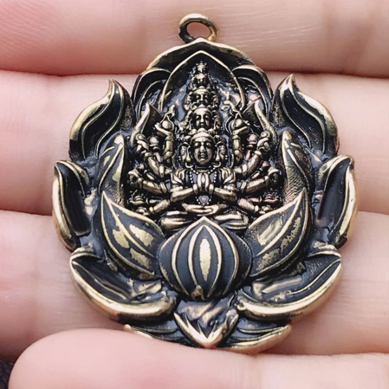 New Creative Ethnic Style Retro Distressed Pure Brass Thousand-Hand Guanyin Pendant Necklace Pendant
New Creative Ethnic Style Retro Distressed Pure Brass Thousand-Hand Guanyin Pendant Necklace Pendant