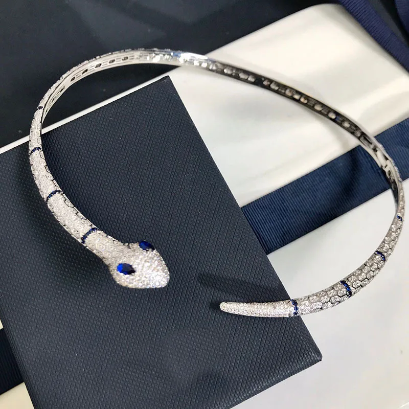 Fashionable Moroccan jewelry, high quality silver snake opening hip-hop style, interlocking chain, charming female necklace
Fashionable Moroccan jewelry, high quality silver snake opening hip-hop style, interlocking chain, charming female necklace