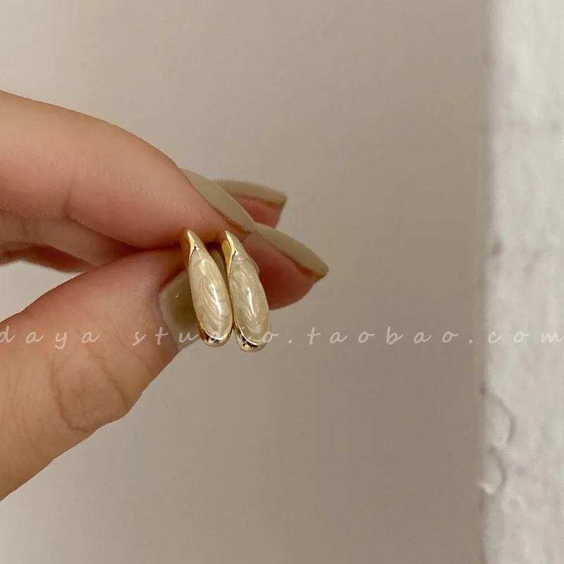 ZDMXJL 2021 New Arrival Fashion Women's Earrings Fine Simple Ear Stud Earrings For Women Party Girl Jewelry Gifts Drop-shipping
ZDMXJL 2021 New Arrival Fashion Women's Earrings Fine Simple Ear Stud Earrings For Women Party Girl Jewelry Gifts Drop-shipping