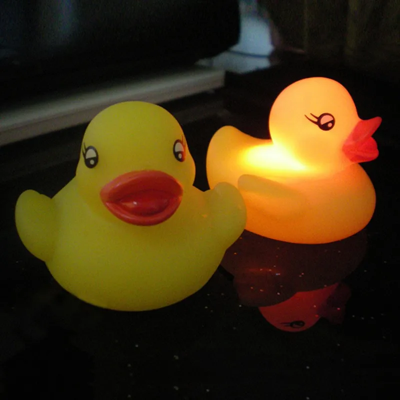 New 1PC Rubber Rubber Duck Bath Flashing Light Toy Duck Baby Shower Bathroom Toys Multi Color LED Lamp Bath Toys for Children
New 1PC Rubber Rubber Duck Bath Flashing Light Toy Duck Baby Shower Bathroom Toys Multi Color LED Lamp Bath Toys for Children