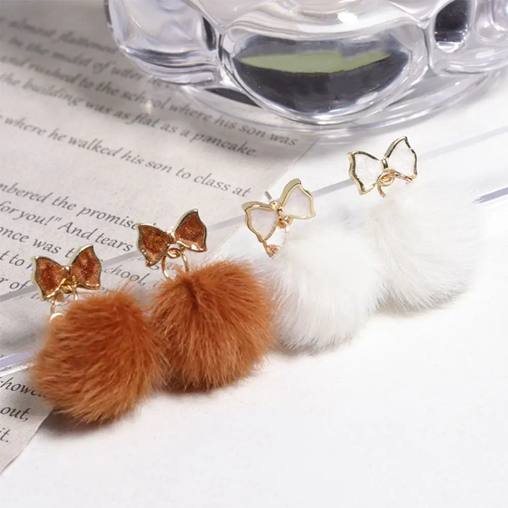 New Autumn winter plush cute cat ears earrings Hong Kong style temperament bow sweet earrings silver needle earrings jewelry
New Autumn winter plush cute cat ears earrings Hong Kong style temperament bow sweet earrings silver needle earrings jewelry