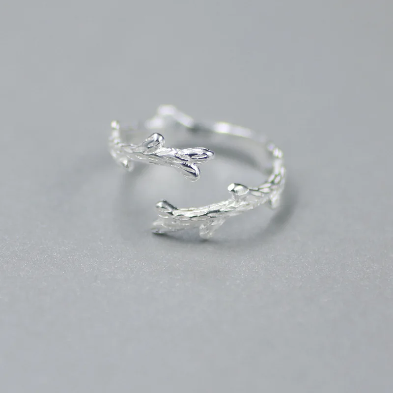 2021 Fashion Trend Silver Colour Branch Ring Simple Hip-Hop Style Ladies Index Finger Ring Party Gift Engagement Gift
2021 Fashion Trend Silver Colour Branch Ring Simple Hip-Hop Style Ladies Index Finger Ring Party Gift Engagement Gift