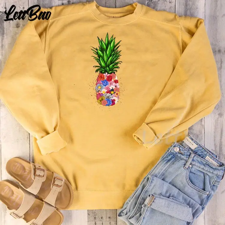 Женский свитшот с длинным рукавом и круглым вырезом
Женский свитшот с длинным рукавом и круглым вырезом