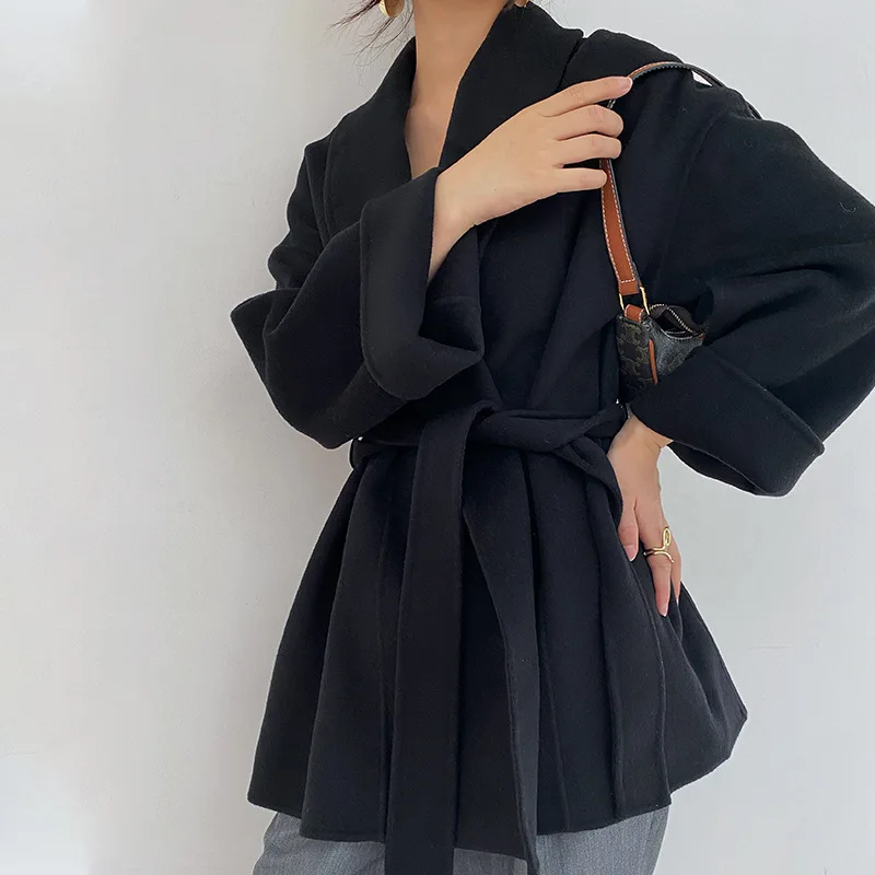 Женское повседневное пальто из натуральной шерсти, с отложным воротником, с поясом, элегантная простая однотонная верхняя одежда 
Женское повседневное пальто из натуральной шерсти, с отложным воротником, с поясом, элегантная простая однотонная верхняя одежда