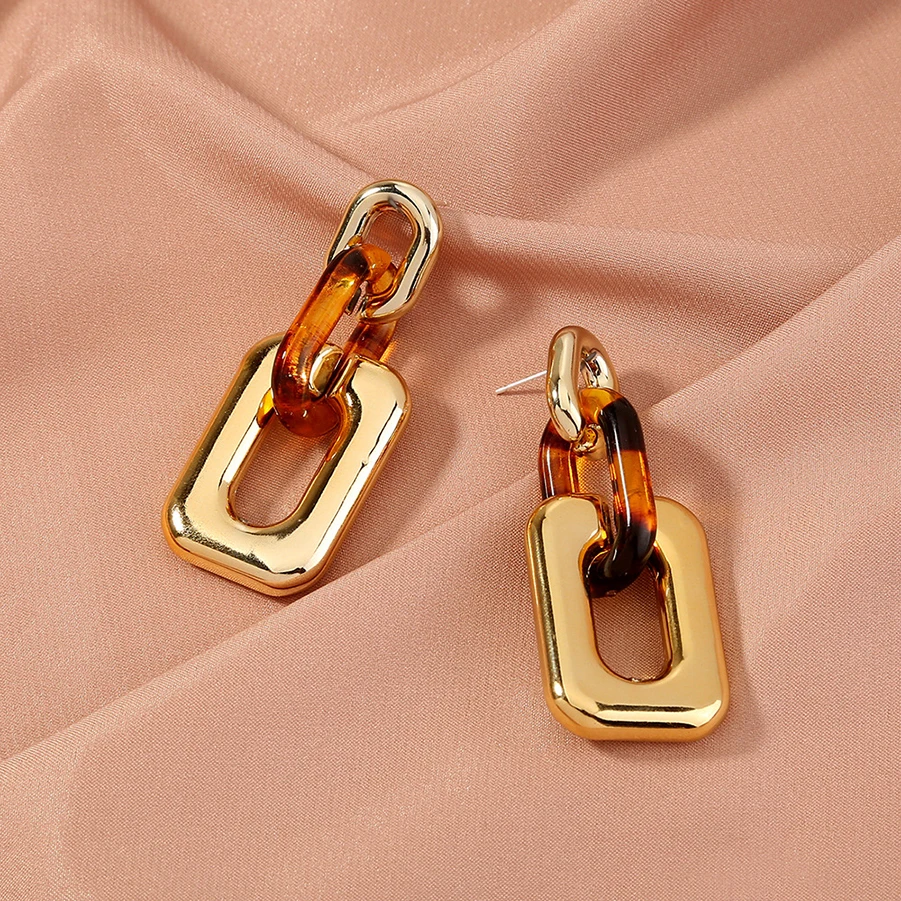 2021 Korean Fashion Jewelry New Trend Gold Plated Metal Square Resin Earrings Unusual Piercing Stud Earrings For Women Gifts
2021 Korean Fashion Jewelry New Trend Gold Plated Metal Square Resin Earrings Unusual Piercing Stud Earrings For Women Gifts