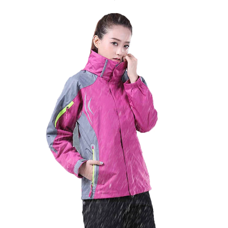 2020 Women Winter Outdoor Hiking Jacket Fleece Thermal Waterproof Windproof Coat Sports Camping 3 in 1 Trekking Skiing Jackets
2020 Women Winter Outdoor Hiking Jacket Fleece Thermal Waterproof Windproof Coat Sports Camping 3 in 1 Trekking Skiing Jackets