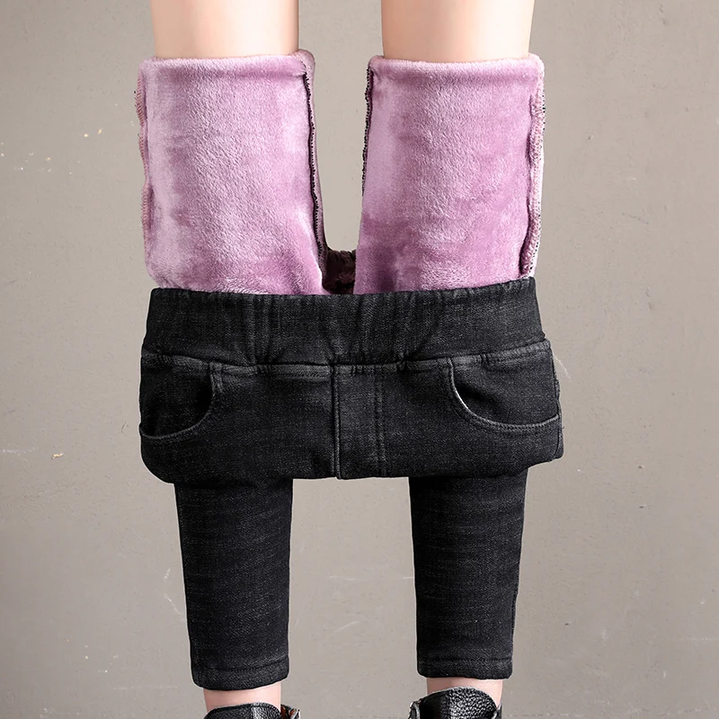 Winter Women Plush Warm Pencil Jeans Female Thicken Fleece Stretch Thick Denim Trousers Lady High Waist Straight Long Pants
Winter Women Plush Warm Pencil Jeans Female Thicken Fleece Stretch Thick Denim Trousers Lady High Waist Straight Long Pants