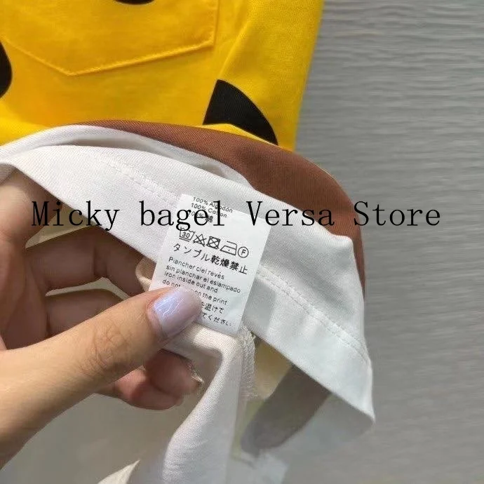 21 luxury brand fruit letter printing fashion women's temperament round neck versatile loose Casual Short Sleeve graphic T-shirt
21 luxury brand fruit letter printing fashion women's temperament round neck versatile loose Casual Short Sleeve graphic T-shirt