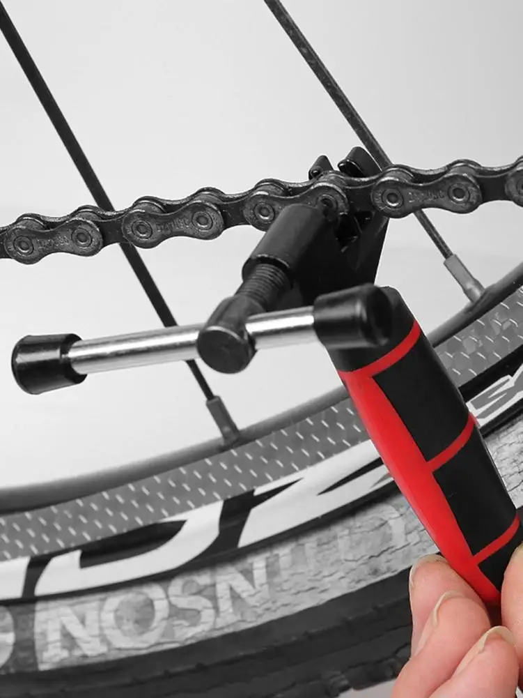Bike Chain Cutter Easy To Assemble Chain Repair Tool Portable T02 Bicycle Chain Wear Checker Indicator Bicycle Accessories
Bike Chain Cutter Easy To Assemble Chain Repair Tool Portable T02 Bicycle Chain Wear Checker Indicator Bicycle Accessories