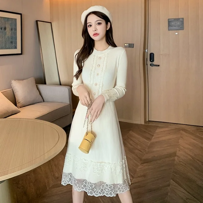 French Style Apricot Knitted Dress Mid-length Elegant Stitching Mesh Base Inner Wear Woolen Skirt
French Style Apricot Knitted Dress Mid-length Elegant Stitching Mesh Base Inner Wear Woolen Skirt