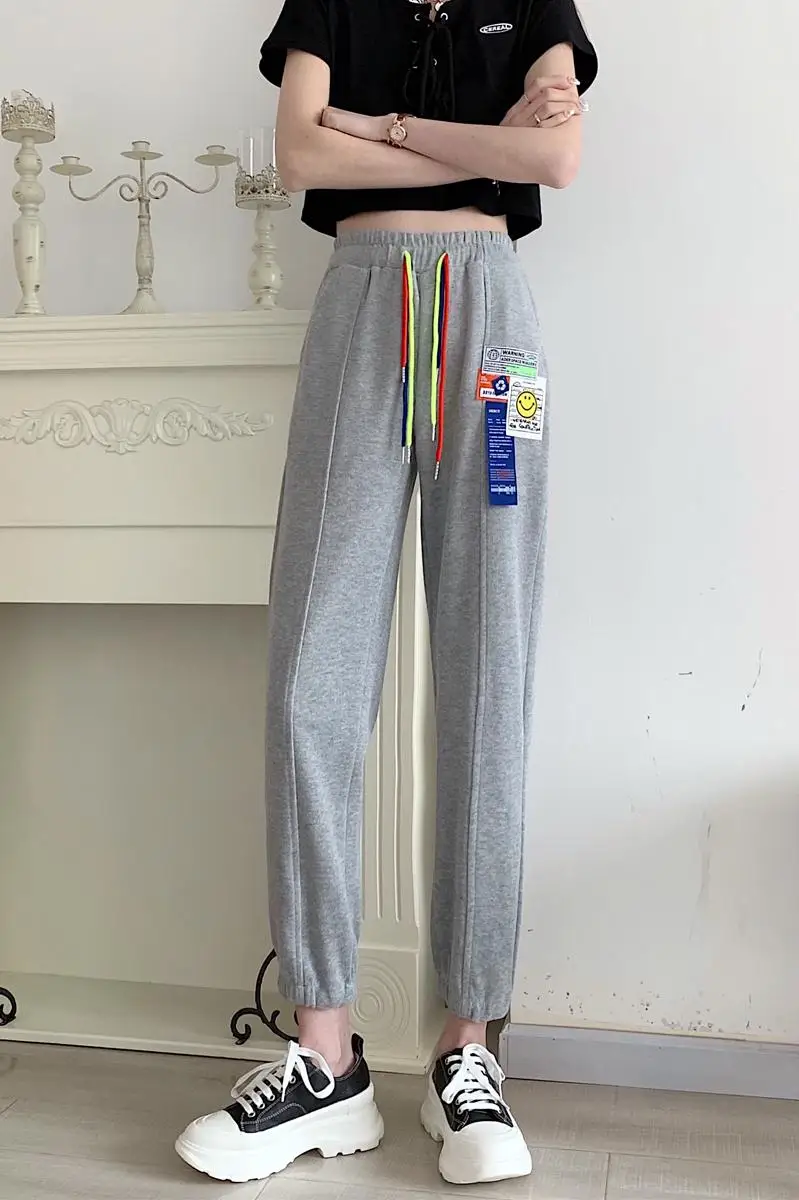 2021Fashion womens pants summer Female Long Trousers Chic High Waist Straight Pants Women Sweatpants
2021Fashion womens pants summer Female Long Trousers Chic High Waist Straight Pants Women Sweatpants