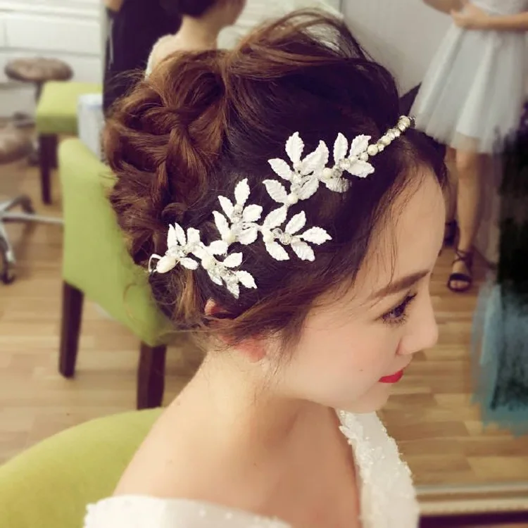 Sweety листьев жемчуг шпильки для волос расческа для волос Шпильки комплект Свадебные головной убор украшения для волос набор аксессуаров 
Sweety листьев жемчуг шпильки для волос расческа для волос Шпильки комплект Свадебные головной убор украшения для волос набор аксессуаров