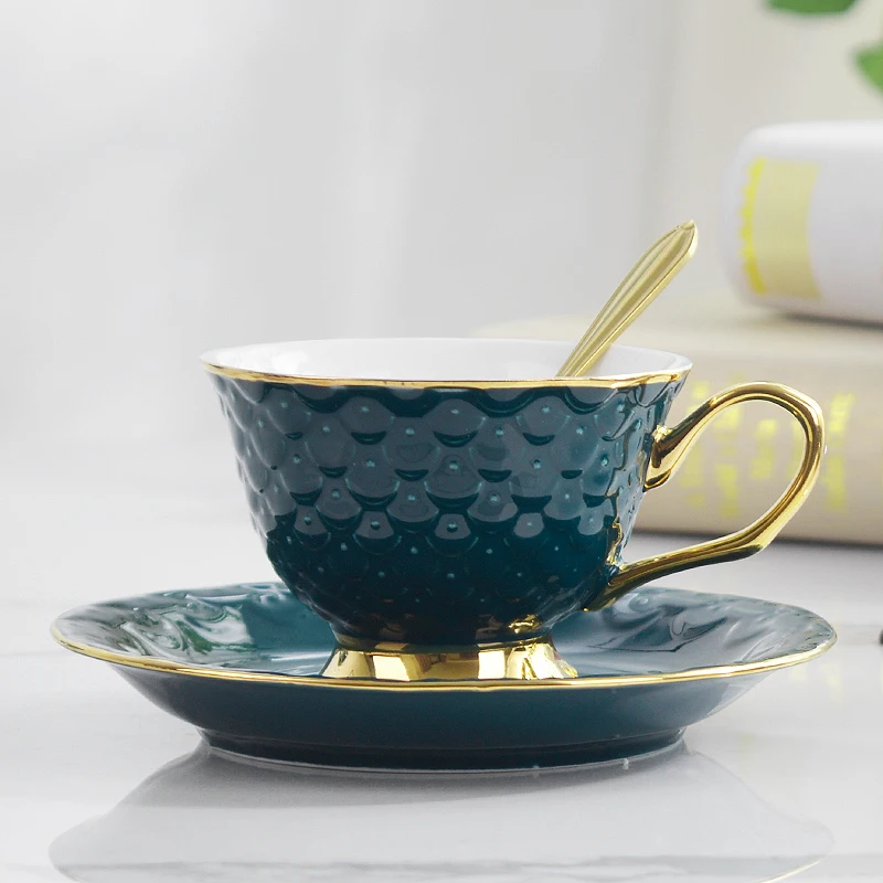 300 ml Luxury green Fish scale surface ceramic tea coffee cups with saucers for gift
300 ml Luxury green Fish scale surface ceramic tea coffee cups with saucers for gift