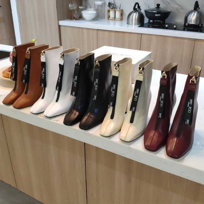 Brand Fashion Square Heels Boots Women Winter Chelsea Boots Genuine Leather Sexy Ladies High Heels Boots Women's Ankle Botas
Brand Fashion Square Heels Boots Women Winter Chelsea Boots Genuine Leather Sexy Ladies High Heels Boots Women's Ankle Botas