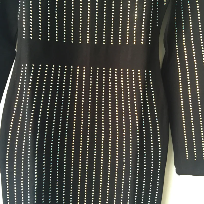 2021 Fashion Show Heavy Industry Iron Drill Nail Bead Black Medium Length Dress with Buttocks
2021 Fashion Show Heavy Industry Iron Drill Nail Bead Black Medium Length Dress with Buttocks