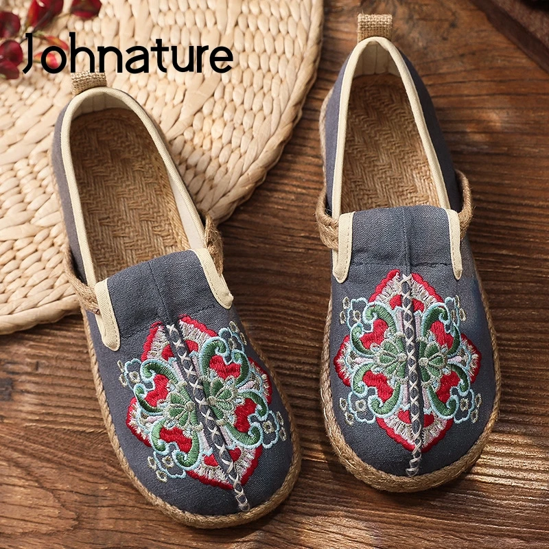 Женские туфли в стиле ретро Johnature, из хлопка и льна с круглым носком и вышивкой, туфли ручной работы, разноцветные, на плоской подошве, для вес...
Женские туфли в стиле ретро Johnature, из хлопка и льна с круглым носком и вышивкой, туфли ручной работы, разноцветные, на плоской подошве, для вес...