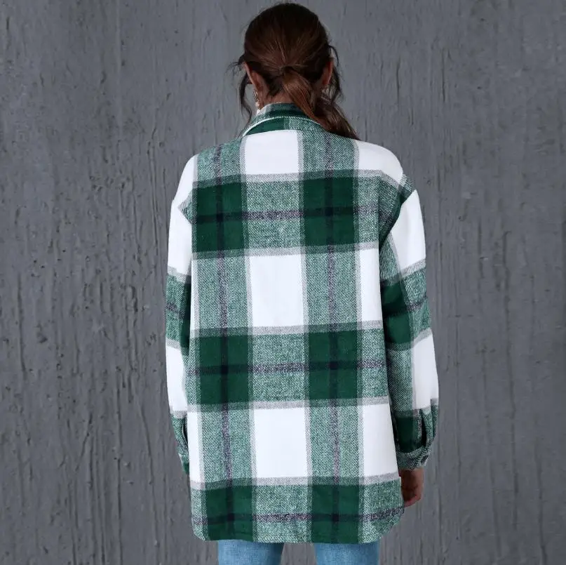 spring Loose coats outerwear Autumn Casual plaid shirt women coats Buttons pockets female jackets coat Streetwear ladies
spring Loose coats outerwear Autumn Casual plaid shirt women coats Buttons pockets female jackets coat Streetwear ladies