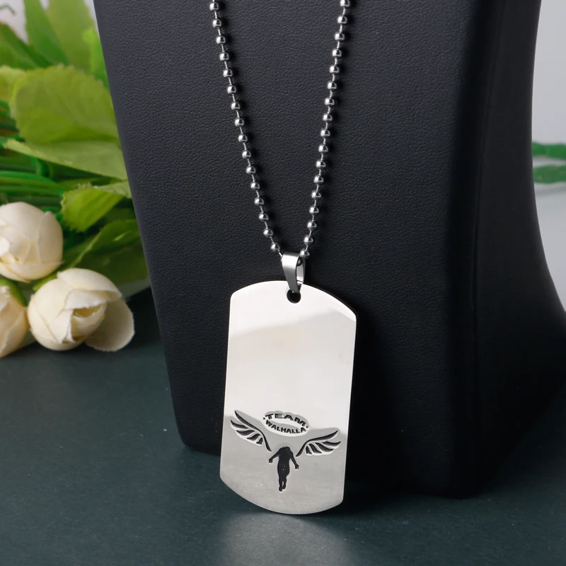 Japanese Anime Tokyo Revengers Necklace Stainless Steel Headless angel sign Military Brand Pendant for Men Women Cosplay Jewelry
Japanese Anime Tokyo Revengers Necklace Stainless Steel Headless angel sign Military Brand Pendant for Men Women Cosplay Jewelry