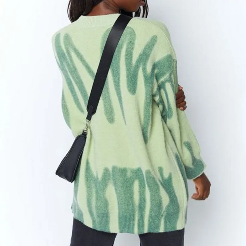 Oversized Pullovers Women Sweater Elegant Green Striped Print Winter Long Sweaters Streetwear Ladies Jumper Warm Outerwear 2021
Oversized Pullovers Women Sweater Elegant Green Striped Print Winter Long Sweaters Streetwear Ladies Jumper Warm Outerwear 2021