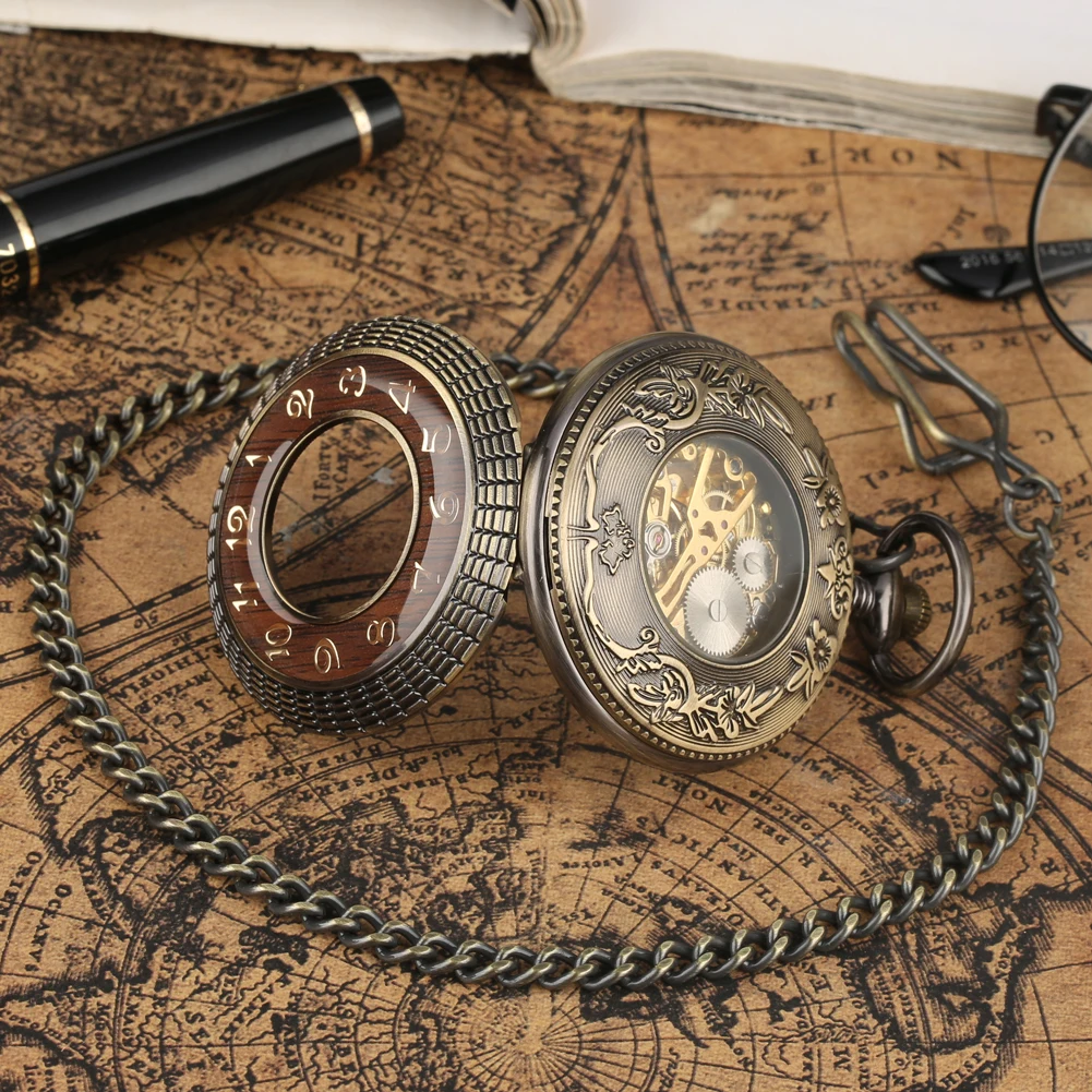 Classic Hand-winding Mechanical Pocket Watch Exquisite Pocket Watches White Dial With Roman Numerals Pendant Clock Men Women 
Classic Hand-winding Mechanical Pocket Watch Exquisite Pocket Watches White Dial With Roman Numerals Pendant Clock Men Women