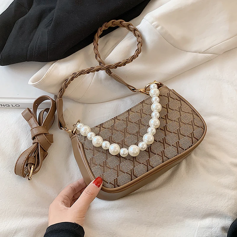 2021 Retro PU Leather Armpit Baguette Crossbody Bag with Short Beading Belt for Women Shoulder Handbags and Purses Designer Sac
2021 Retro PU Leather Armpit Baguette Crossbody Bag with Short Beading Belt for Women Shoulder Handbags and Purses Designer Sac