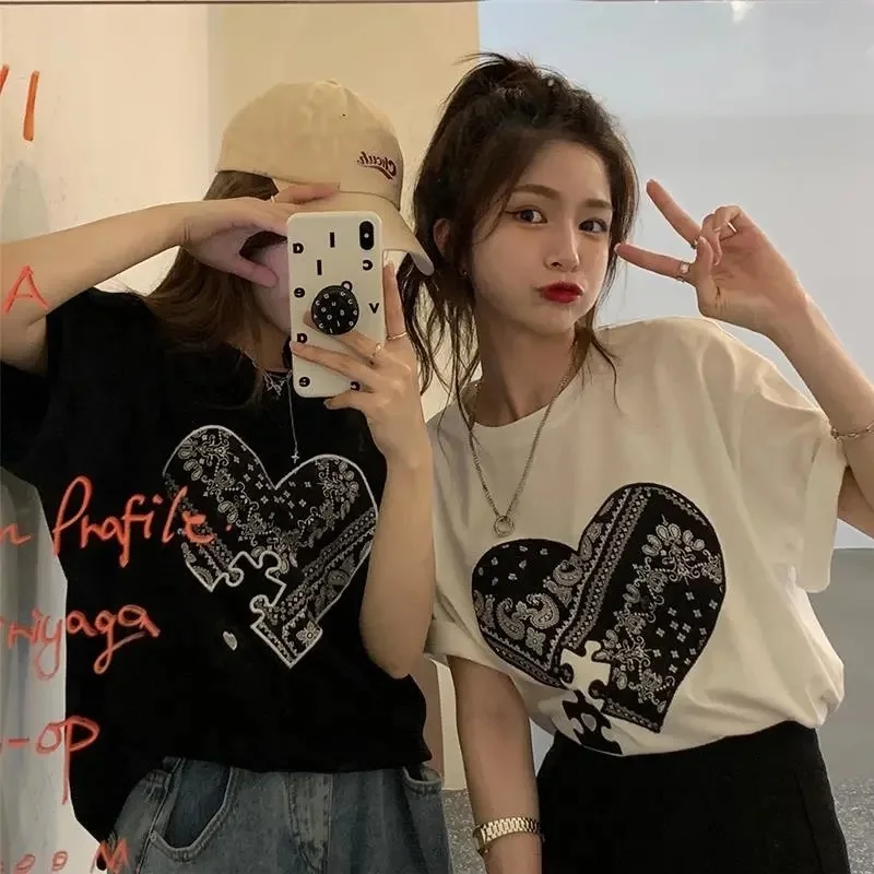 women loose top y2k vintage clothes Female's tshirts Punk Tops apparel Summer Harajuku style love print short-sleeved T-shirt
women loose top y2k vintage clothes Female's tshirts Punk Tops apparel Summer Harajuku style love print short-sleeved T-shirt