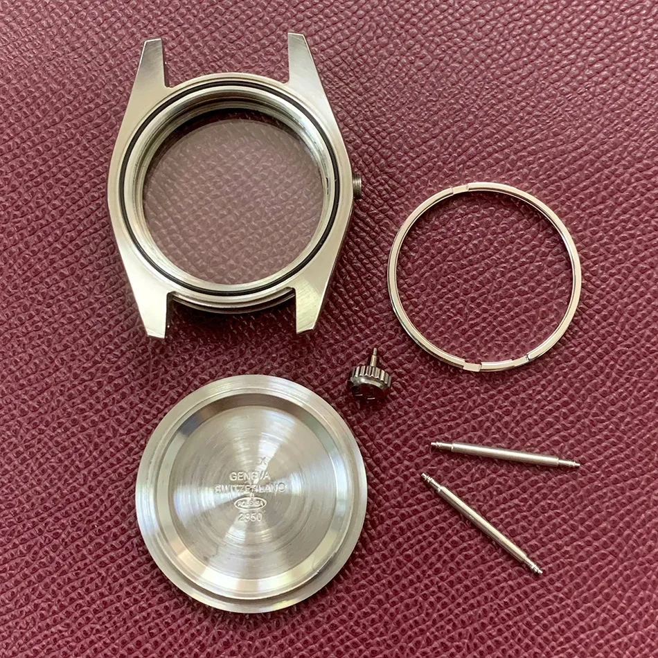 Watch accessories case 39mm is suitable for assembling 3135 movement modified sapphire glass stainless steel material
Watch accessories case 39mm is suitable for assembling 3135 movement modified sapphire glass stainless steel material