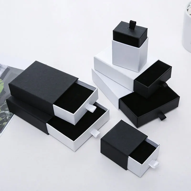 Necklace Box Jewelry Accessories Jewelry Gift Boxes Bracelet Carrying Cases Displays Packaging Box Black White square rectangle
Necklace Box Jewelry Accessories Jewelry Gift Boxes Bracelet Carrying Cases Displays Packaging Box Black White square rectangle
