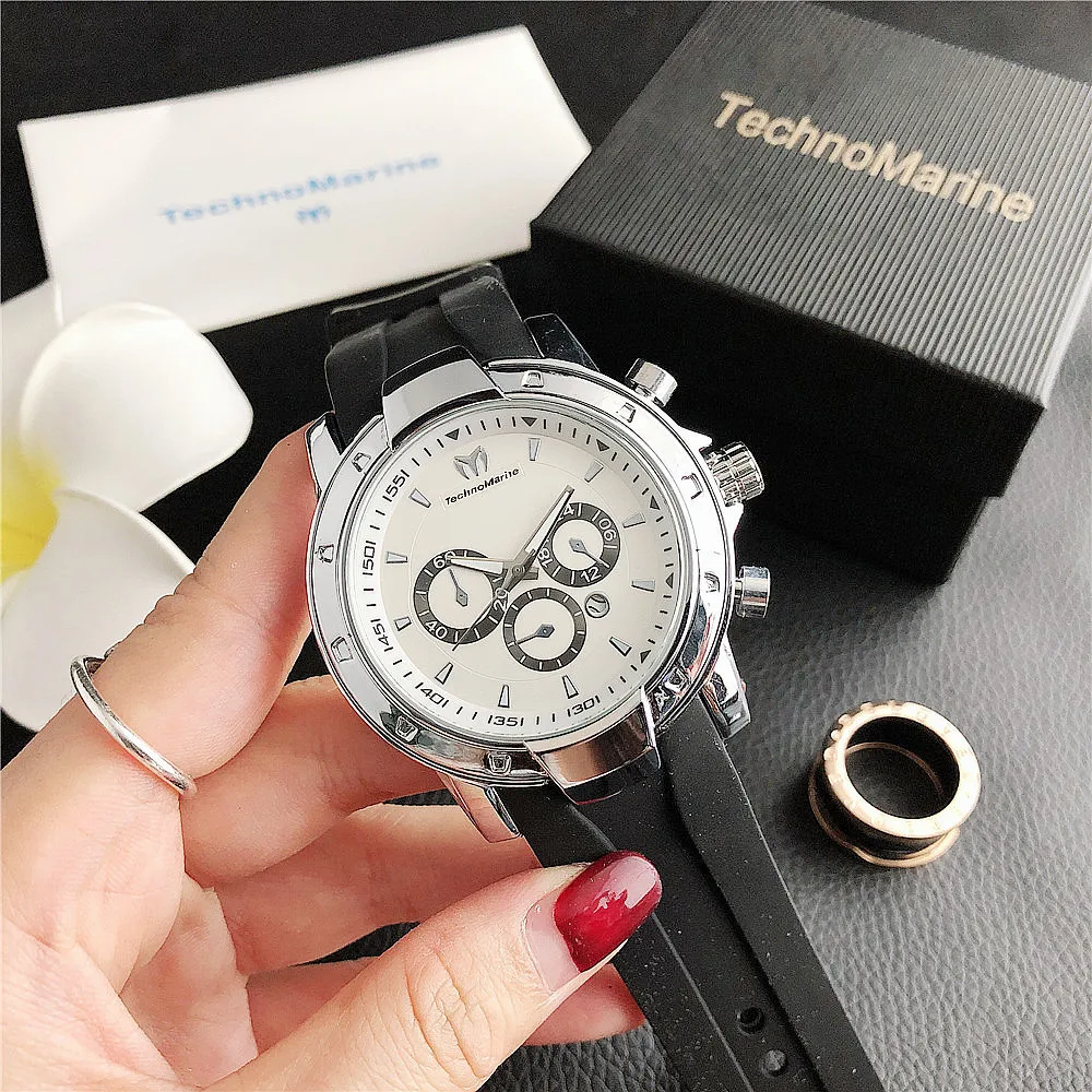 Summer New Creative Silicone Sports Quartz Girl Watch Korean Fashion Versatic Couple Model Watch Retro Minimalist Clock Relogio
Summer New Creative Silicone Sports Quartz Girl Watch Korean Fashion Versatic Couple Model Watch Retro Minimalist Clock Relogio