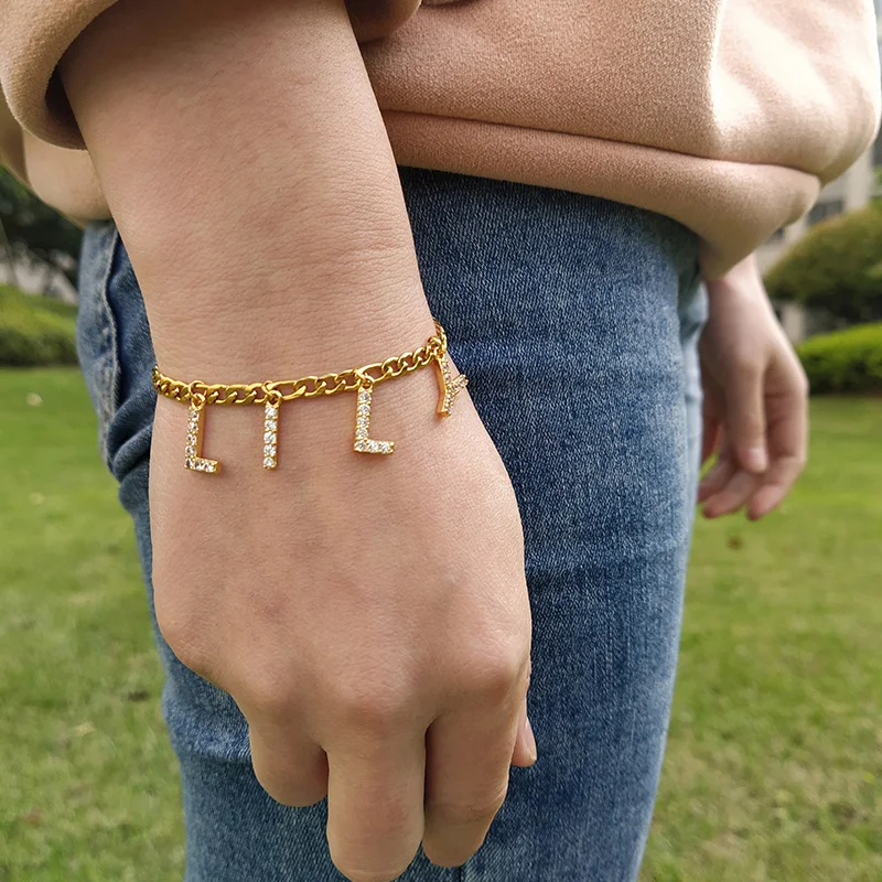Custom Letters Name Bracelet For Women Friends Gold Stainless Steel Chain Zircon Alphabet Bracelets On Hand Boho Summer Jewelry
Custom Letters Name Bracelet For Women Friends Gold Stainless Steel Chain Zircon Alphabet Bracelets On Hand Boho Summer Jewelry