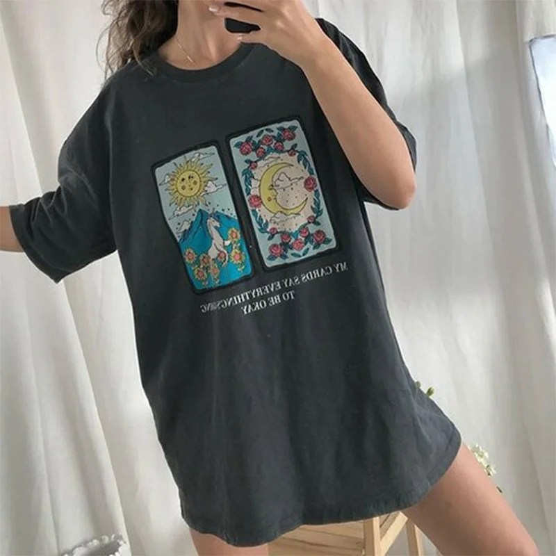 Vintage Loose Casual Streetwear Balck Letter Print Graphic T Shirts Women O Neck Short Sleeve Fashion Tops Summer 2021 Plus Size
Vintage Loose Casual Streetwear Balck Letter Print Graphic T Shirts Women O Neck Short Sleeve Fashion Tops Summer 2021 Plus Size