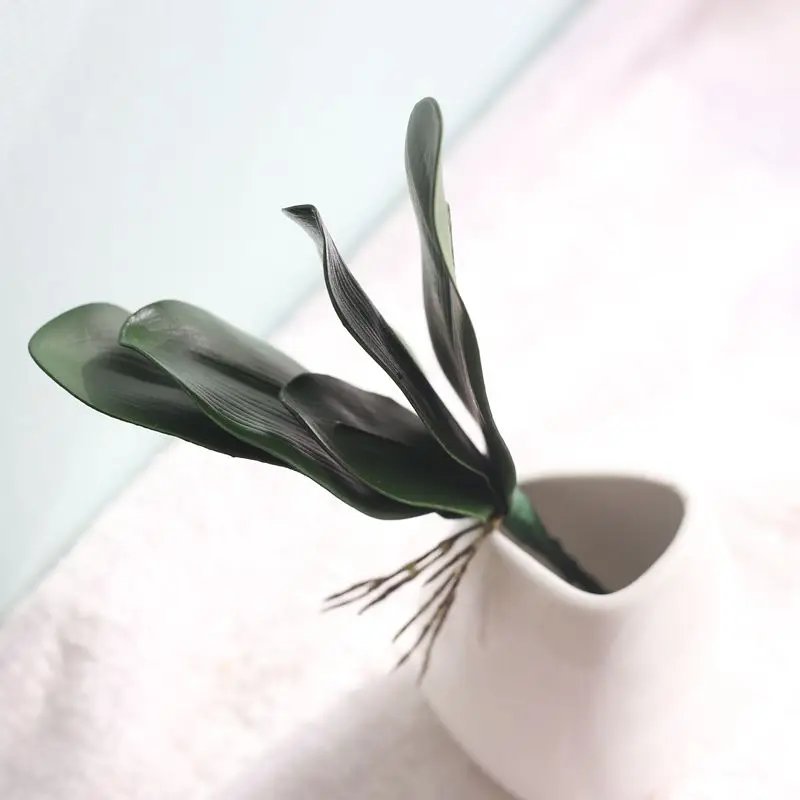 1Pc Butterfly Orchid leaf High quality Real touch artificial flowers party home decor wedding decoration accessories fake flower
1Pc Butterfly Orchid leaf High quality Real touch artificial flowers party home decor wedding decoration accessories fake flower
