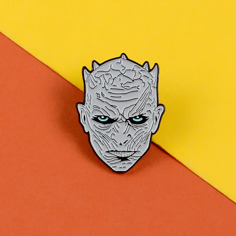 Dear-you Creative TV Series Accessories Night King Brooches Fashion Personality Bags Pins Clothing Jewelry Pins Special Gifts
Dear-you Creative TV Series Accessories Night King Brooches Fashion Personality Bags Pins Clothing Jewelry Pins Special Gifts