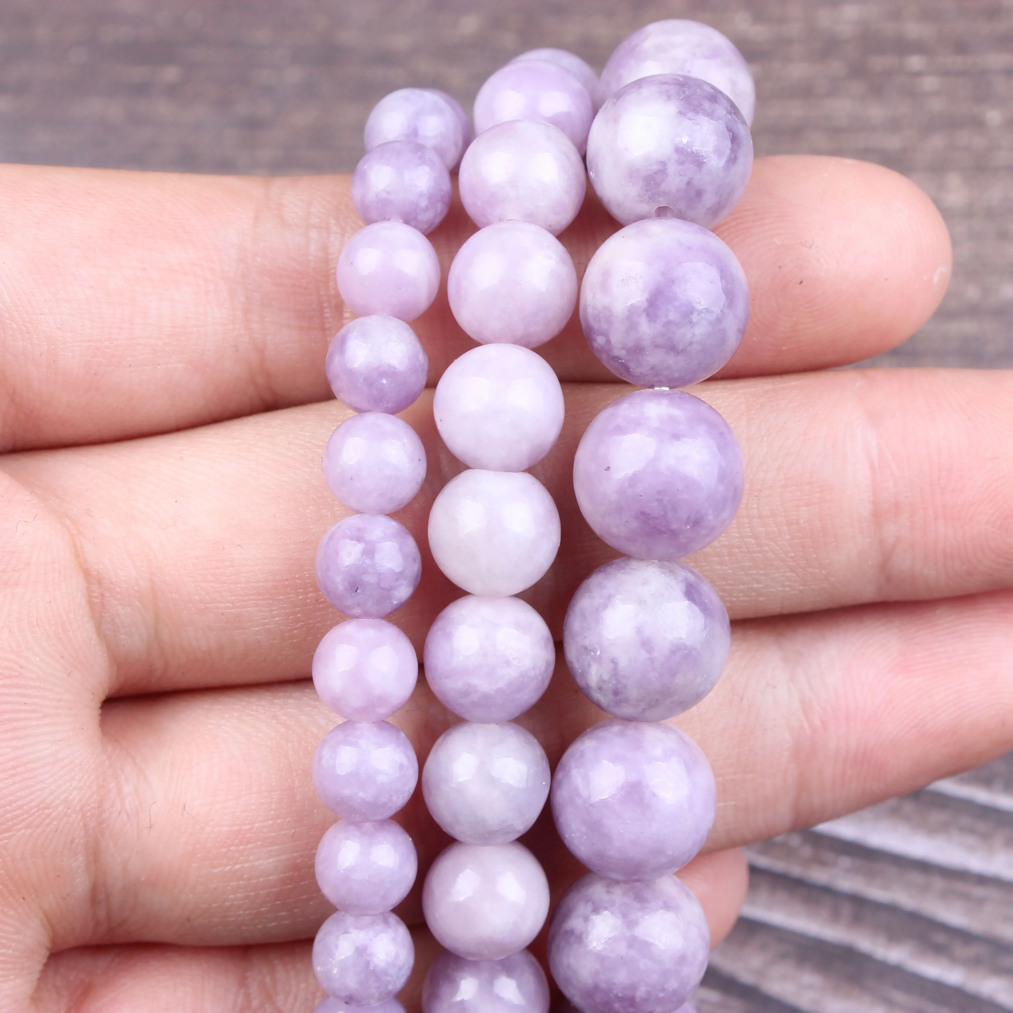 5A Natural Purple Lithium Round Loose Bead Stone Energ Bracelet Jewelry Couple Women Man Gemstone Gift Handmade Strand Bracelets
5A Natural Purple Lithium Round Loose Bead Stone Energ Bracelet Jewelry Couple Women Man Gemstone Gift Handmade Strand Bracelets