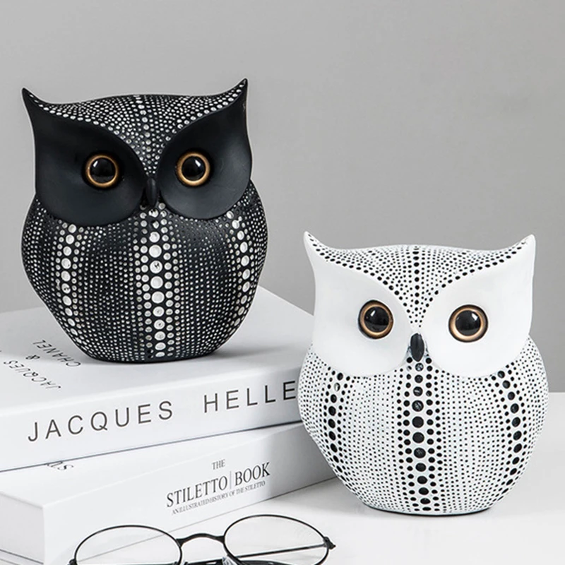 Nordic Modern Minimalist Owl Decorative Ornaments Creative Home Accessories Art Soft Resin Crafts Desktop Ornaments 14*8*16cm
Nordic Modern Minimalist Owl Decorative Ornaments Creative Home Accessories Art Soft Resin Crafts Desktop Ornaments 14*8*16cm