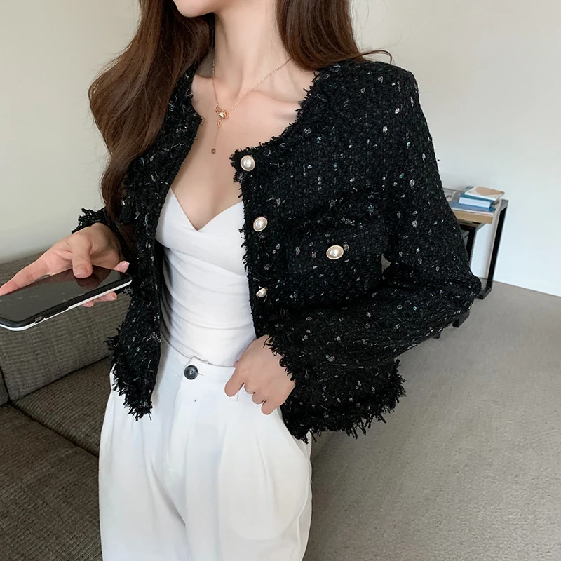 2020 Small Fragrance Women Tweed Outerwear Autumn Winter Single Breasted Tassel Blends Wool Female Long Sleeve Jacket Coat
2020 Small Fragrance Women Tweed Outerwear Autumn Winter Single Breasted Tassel Blends Wool Female Long Sleeve Jacket Coat