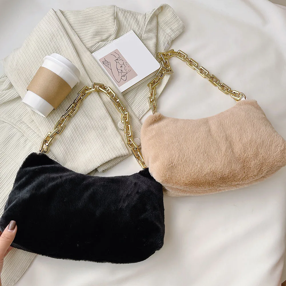 Plush Thick Chain Shoulder Bag Female Casual Pure Color Underarm Bags Women Fashion Autumn Winter Large Capacity Handbags
Plush Thick Chain Shoulder Bag Female Casual Pure Color Underarm Bags Women Fashion Autumn Winter Large Capacity Handbags