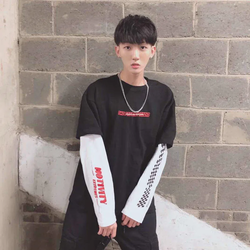 Harajuku Patchwork Tshirt Men Hip Hop Tshirt Streetwear Long Sleeve Loose Punk T Shirt Fashion Couple Japan Oversize T shirt
Harajuku Patchwork Tshirt Men Hip Hop Tshirt Streetwear Long Sleeve Loose Punk T Shirt Fashion Couple Japan Oversize T shirt