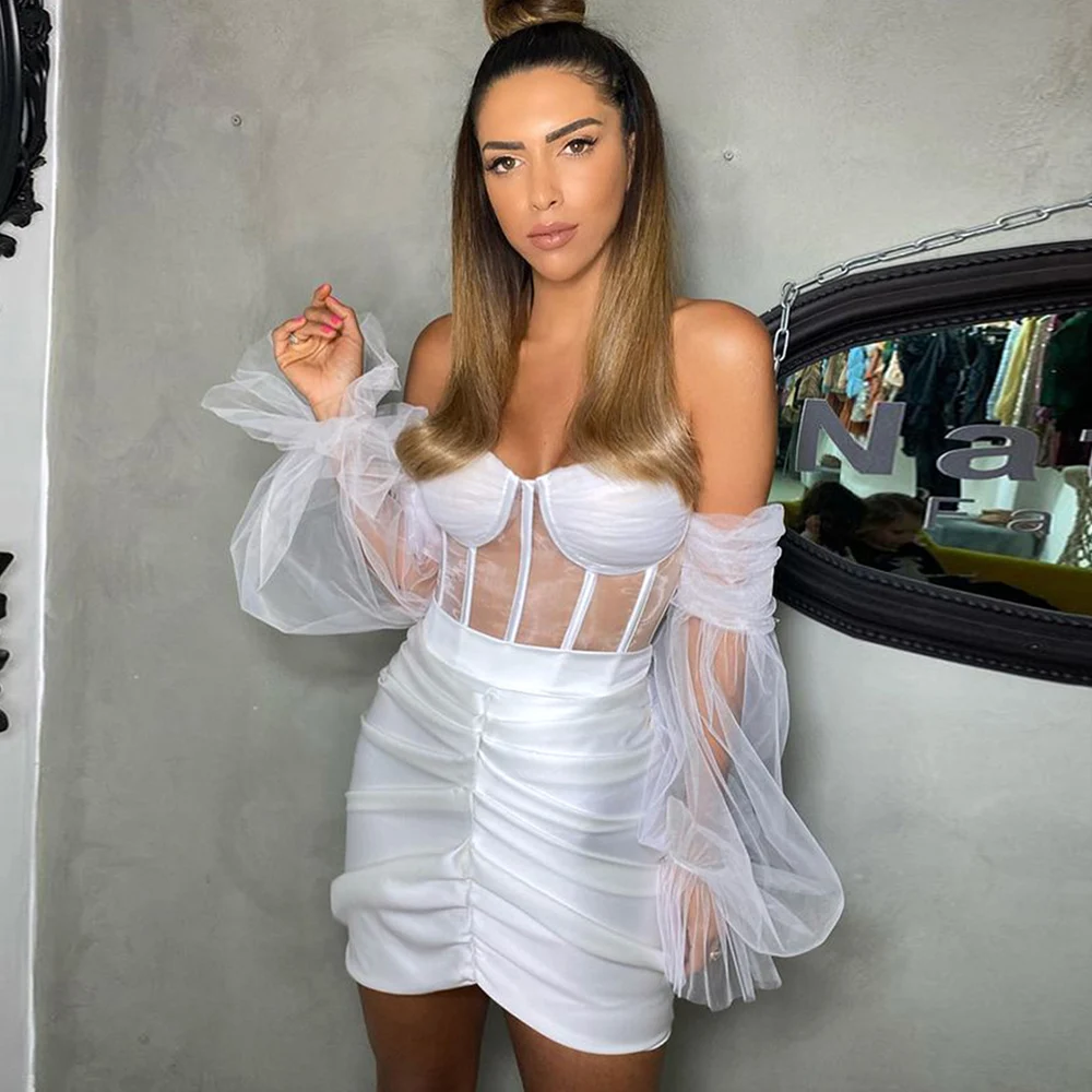 High Quality White Elegant Lace Mesh transparent Mini Bandage Dress Summer Sexy Off Shoulder Full Lantern Sleeve Fashion Party
High Quality White Elegant Lace Mesh transparent Mini Bandage Dress Summer Sexy Off Shoulder Full Lantern Sleeve Fashion Party