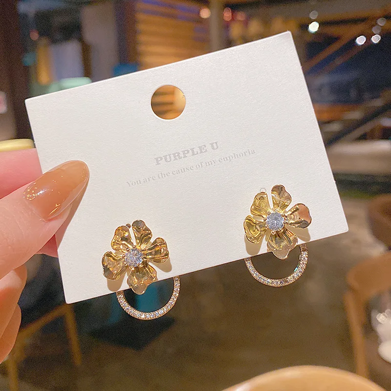 Wholesale Sterling Silvers Pin Metal Flower Zircon Fashion Women Girl Lady Classic Trendy Earrings Dropshipping Jewelry
Wholesale Sterling Silvers Pin Metal Flower Zircon Fashion Women Girl Lady Classic Trendy Earrings Dropshipping Jewelry
