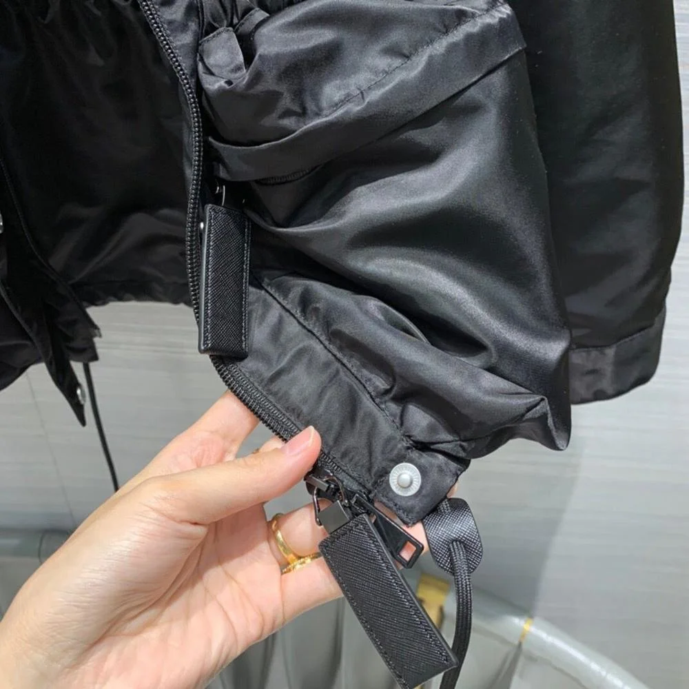 early spring high-end brand women big pocket patchwork hooded zipper waist tie casual loose bomber jacket black coat
early spring high-end brand women big pocket patchwork hooded zipper waist tie casual loose bomber jacket black coat