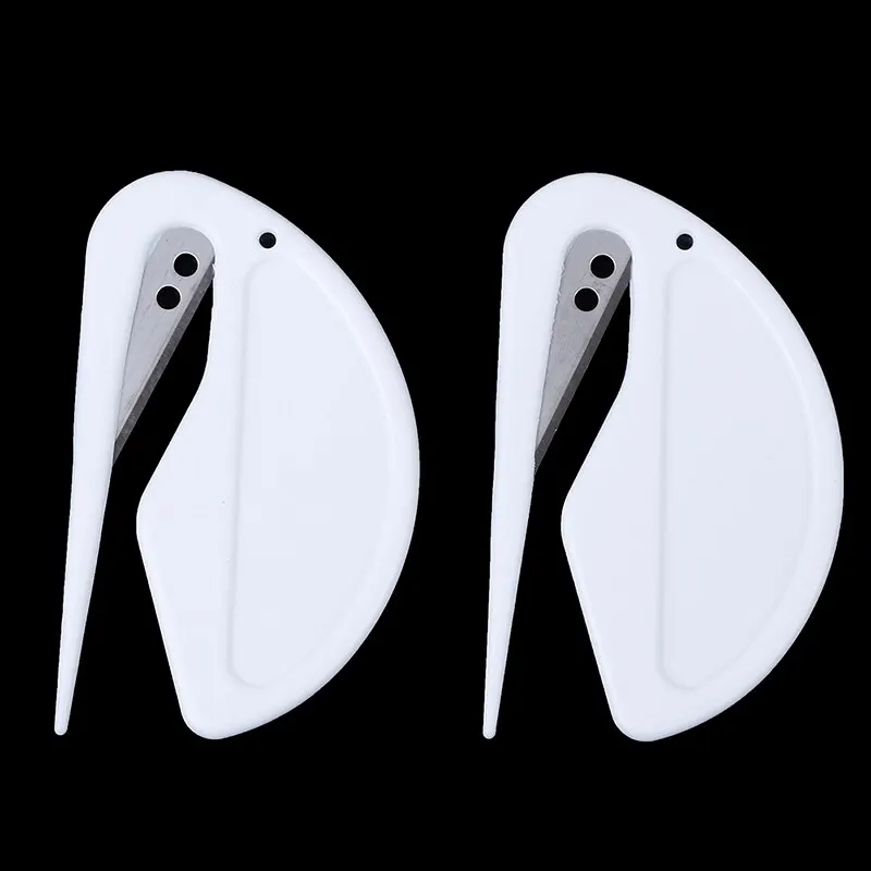 2pcs/lot Plastic Letter Opener Mini Sharp Letter Mail Envelope Opener Safety Papers Guarded Cutter Blade Office Equipment
2pcs/lot Plastic Letter Opener Mini Sharp Letter Mail Envelope Opener Safety Papers Guarded Cutter Blade Office Equipment