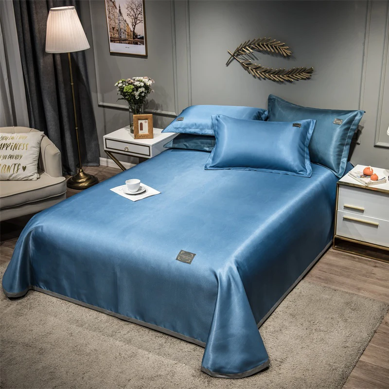 2021 Newest Products Pure Color Embroidered ice Silk Mat Bed Cover fitted sheet Pillowcases 3 pcs Luxury Bedding Bentley Blue
2021 Newest Products Pure Color Embroidered ice Silk Mat Bed Cover fitted sheet Pillowcases 3 pcs Luxury Bedding Bentley Blue
