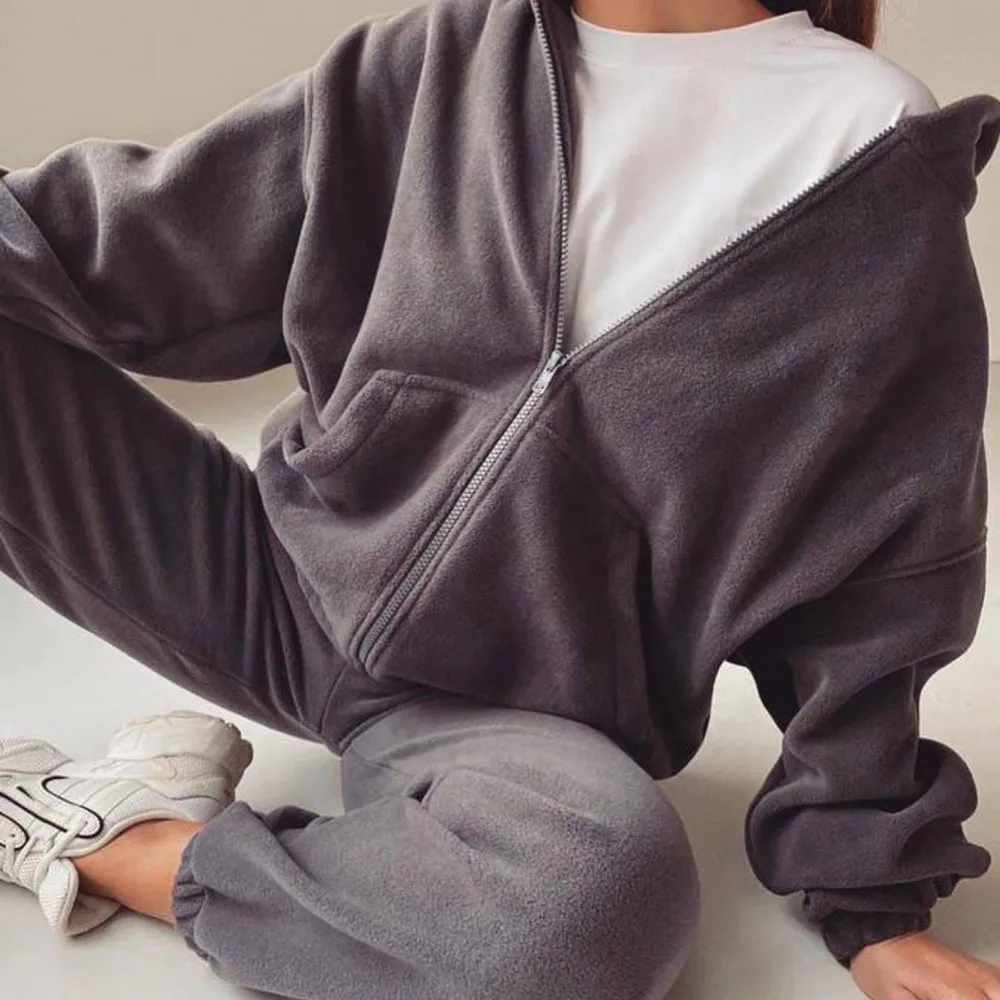 Harajuku Joggers Women's 2 Piece Sweatshirt Suit Solid Simple Streetwear Korean Sport Pant Sets Women Outfit Autumn Winter 2021
Harajuku Joggers Women's 2 Piece Sweatshirt Suit Solid Simple Streetwear Korean Sport Pant Sets Women Outfit Autumn Winter 2021